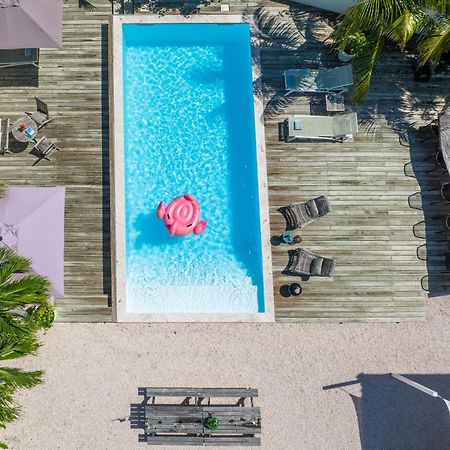 Indigo Apartments & Suites - 'Adults Only' Jan Thiel Dış mekan fotoğraf