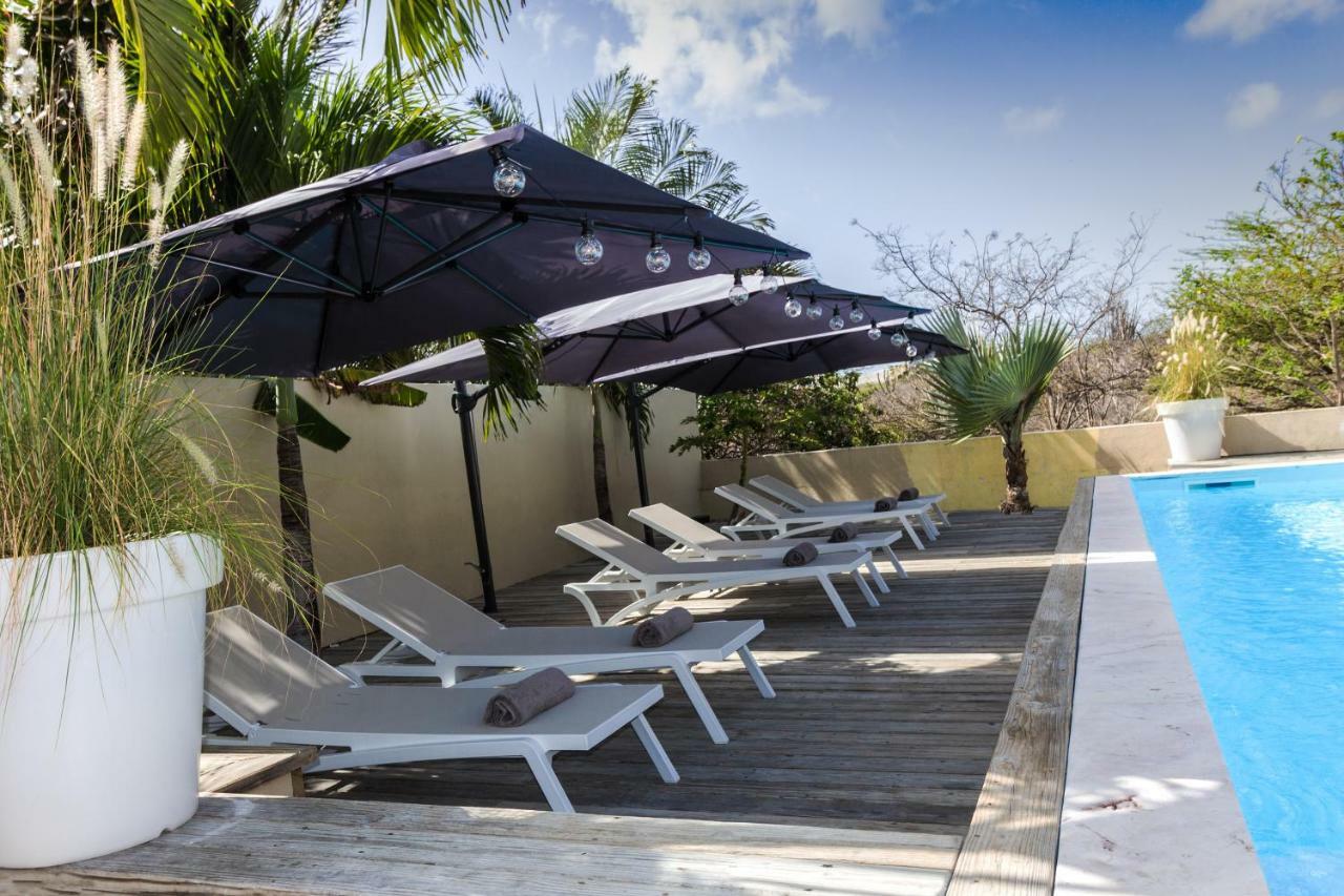 Indigo Apartments & Suites - 'Adults Only' Jan Thiel Dış mekan fotoğraf